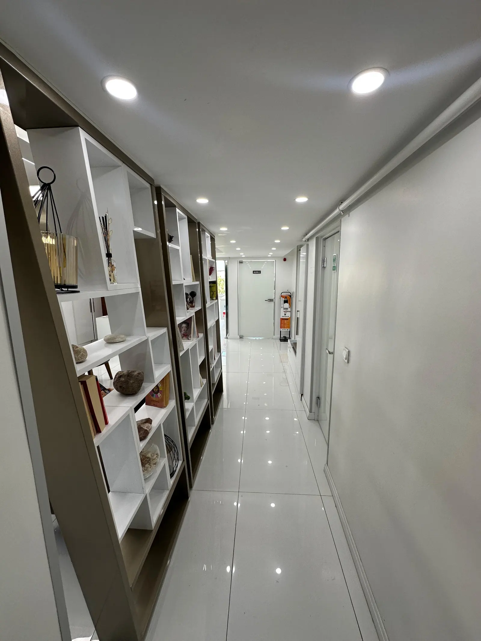 Diş hekimi Emine Karakuş