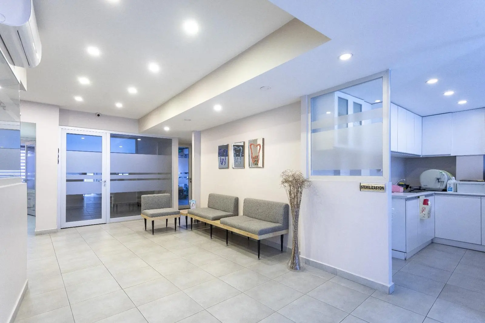Özel Dental Center Ağız ve Diş Sağlığı Polikliniği