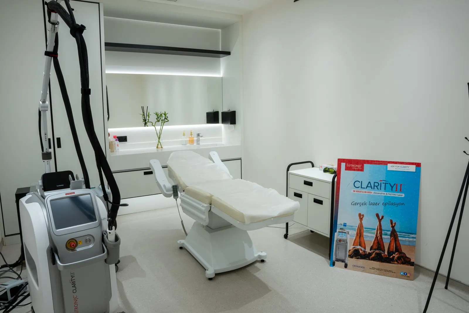 Op. Dr. Arash Jafari Klinik