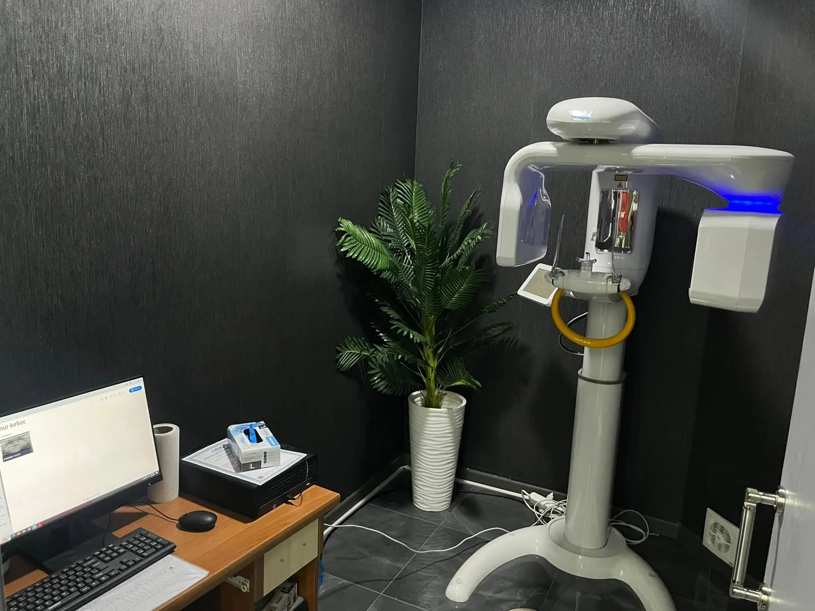 AllOnSmiles Dental Implants