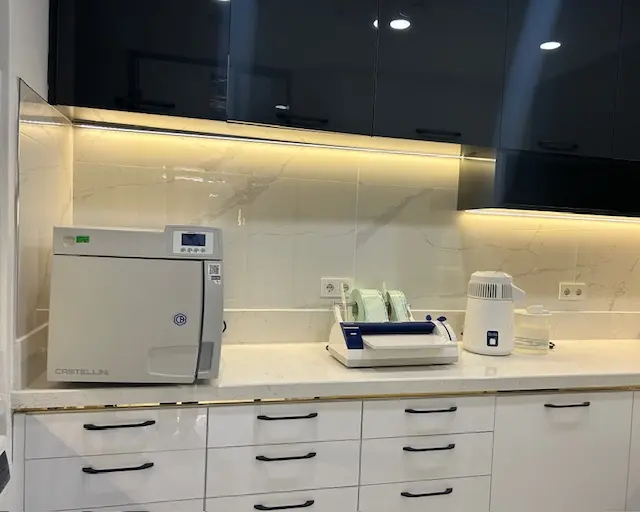 Özel Aras Bildent Ağız ve Diş Sağlığı Polikliniği Florya