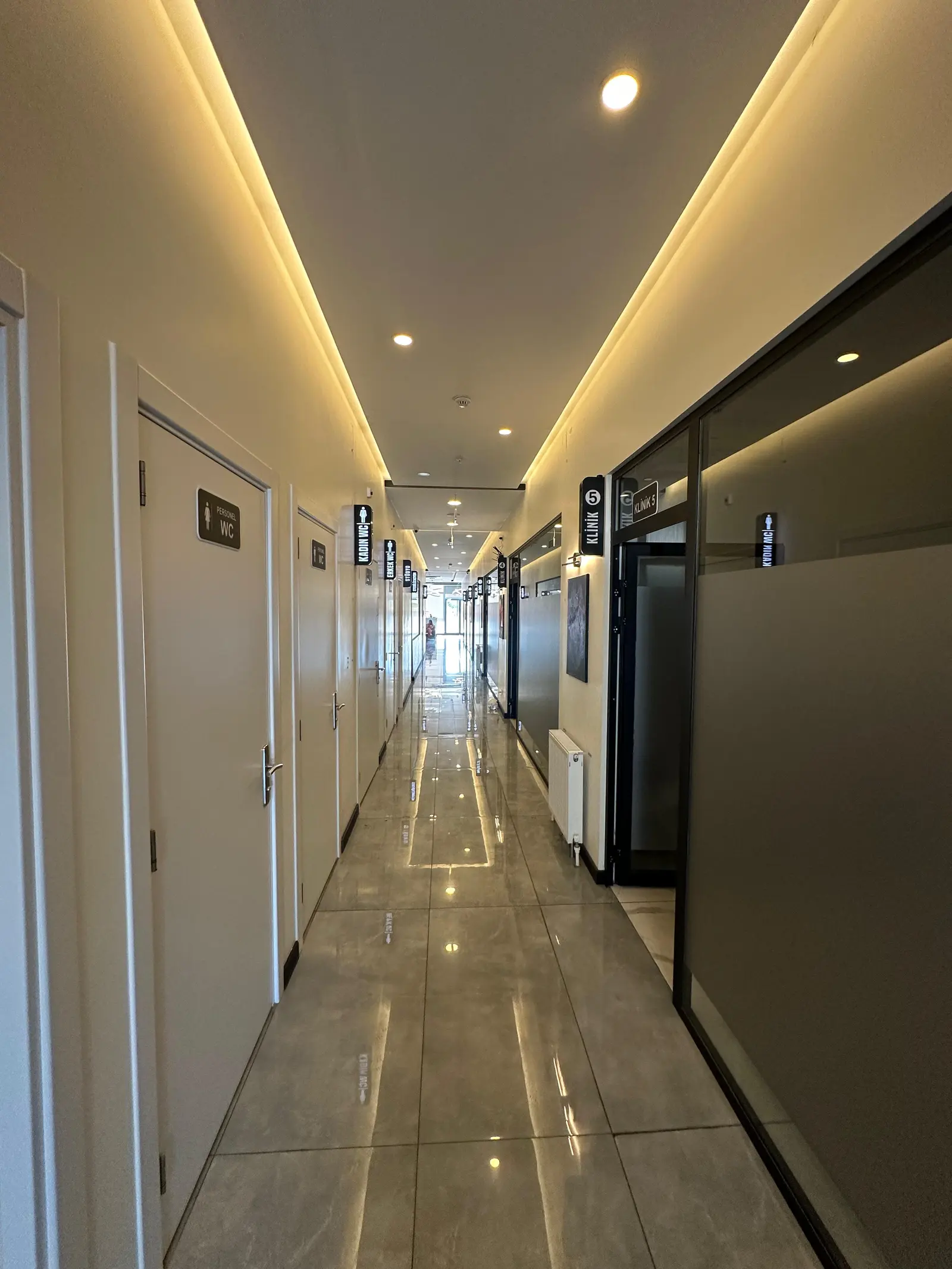 Dent Referans Ağız ve Diş Sağlığı Polikliniği