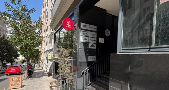Özel Uzm. Dr. Erdem Çağlar Muayenehanesi