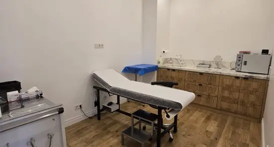 Doç. Dr. Burhan Özalp