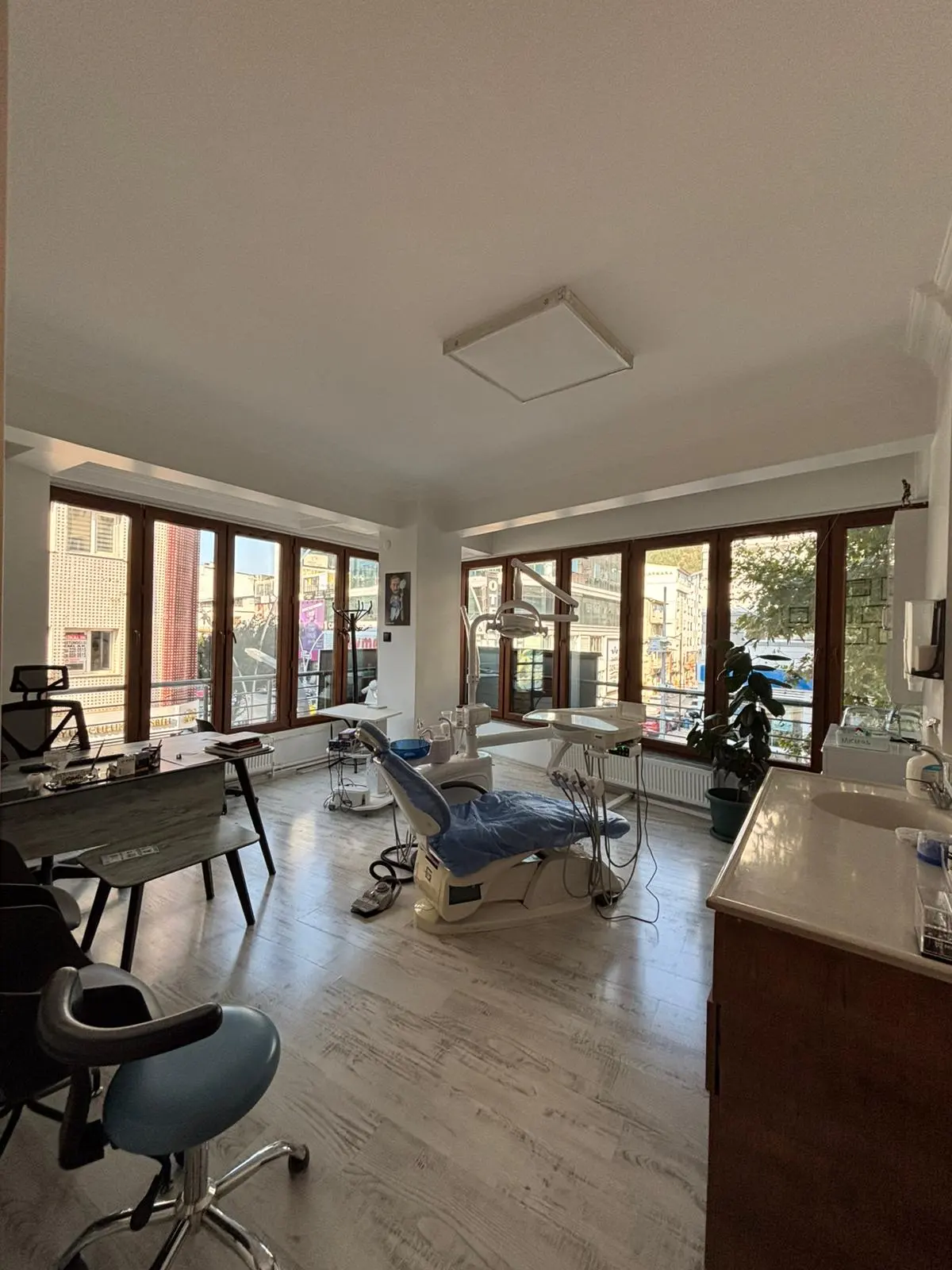 YAKUP AŞAR DİŞ KLİNİĞİ