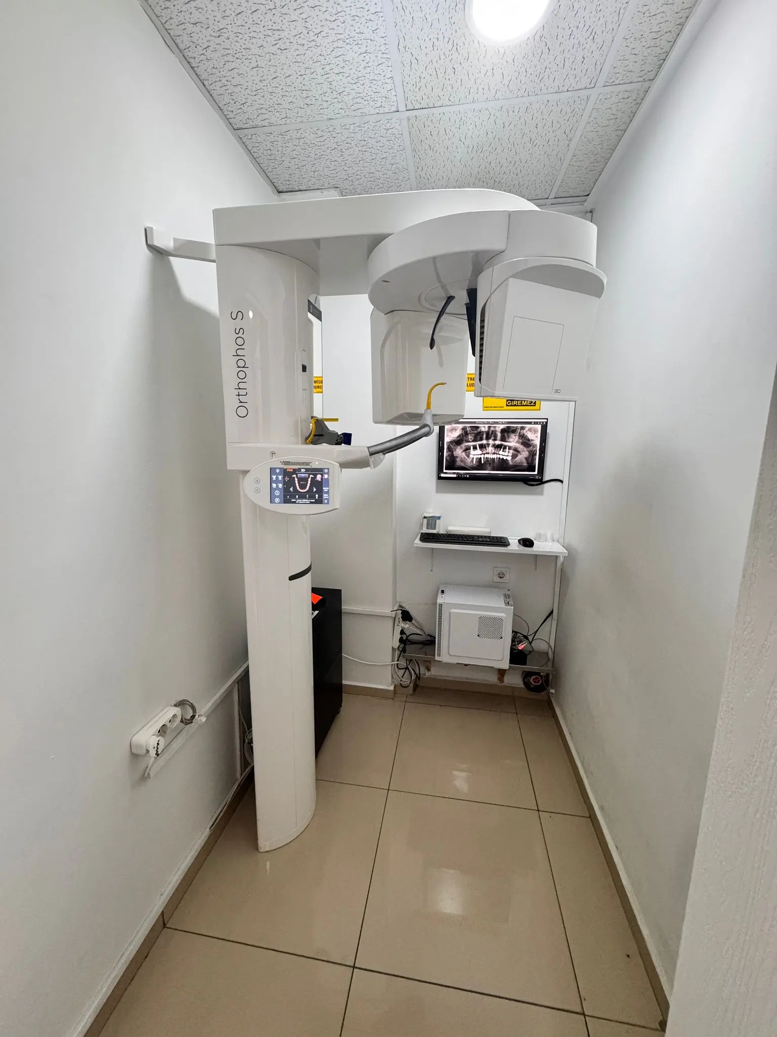 COSMETIC DENTAL