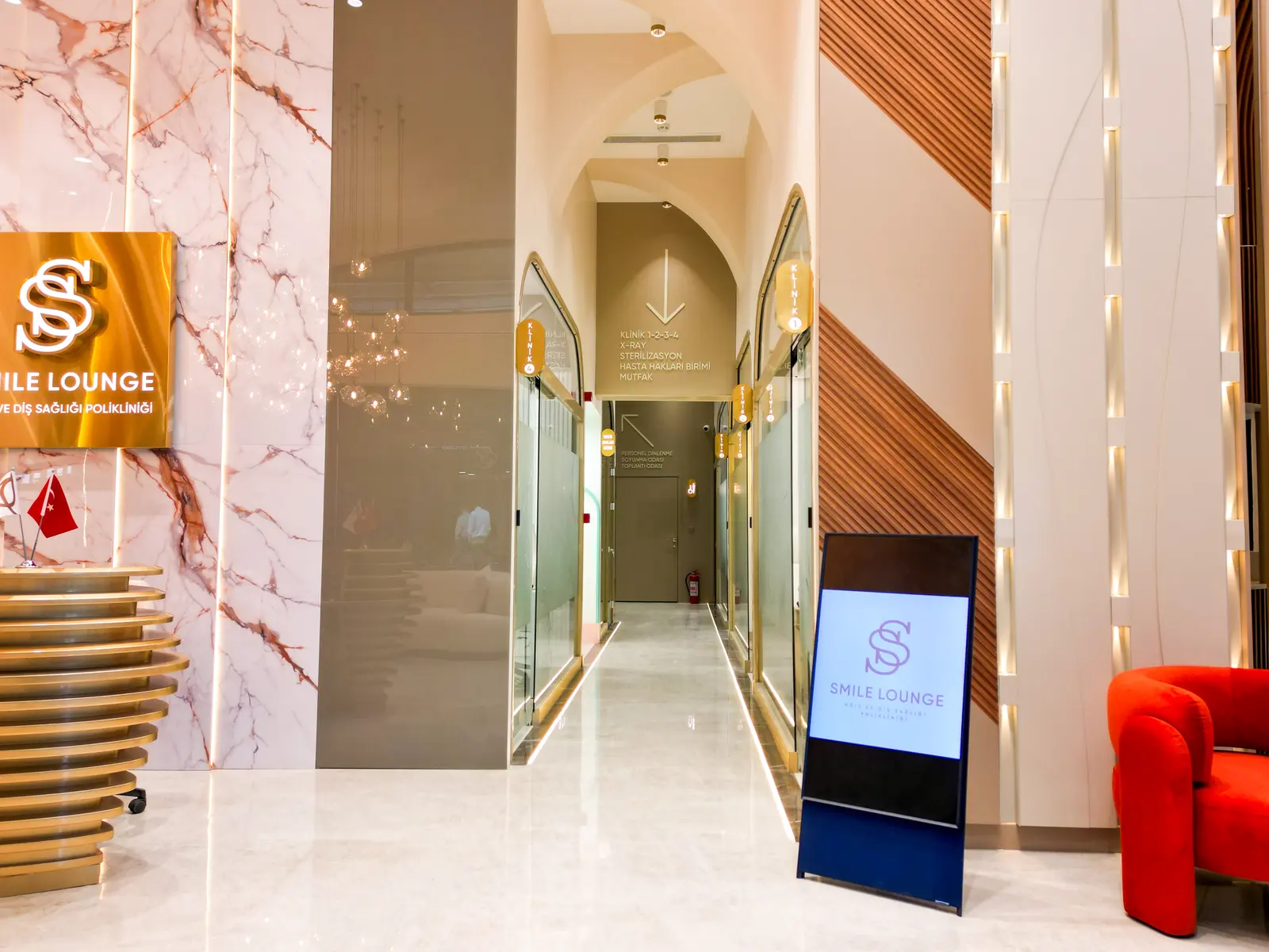 Özel Smile Lounge Ağız ve Diş Sağlığı Polikliniği