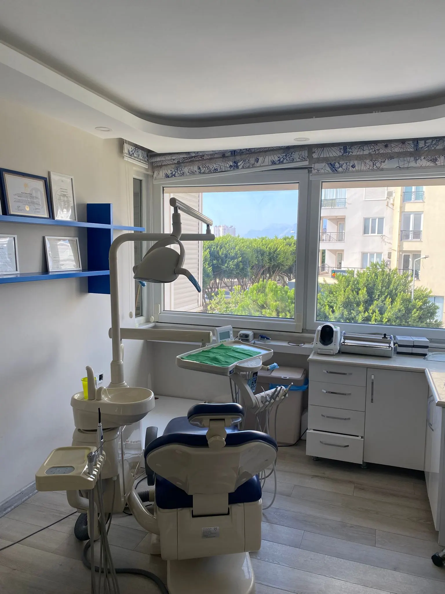 Dr. Dt. Mücahide Akoğlan Muayenehanesi