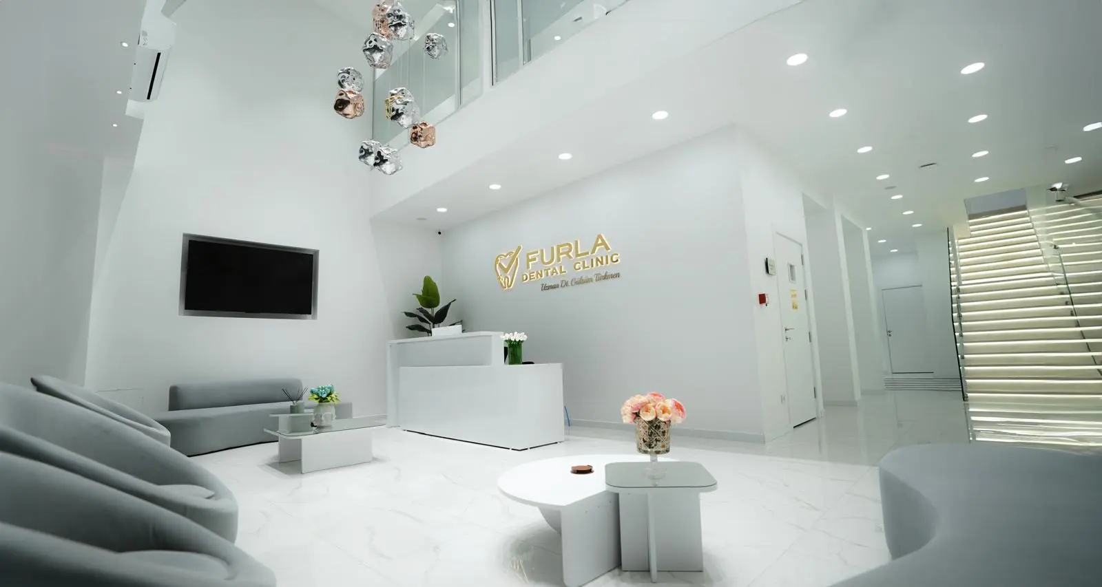Furla dental clinic