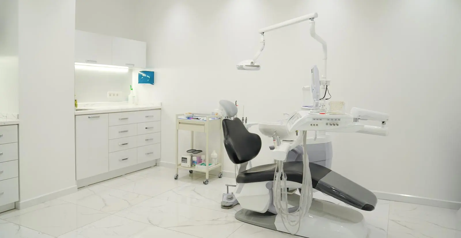 Furla dental clinic