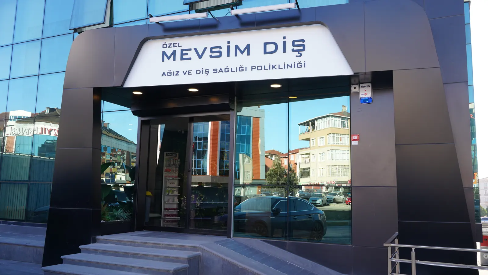 Özel Mevsim Diş Ağız ve Diş Sağlığı Polikliniği
