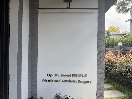 Dr. Samet Sendur