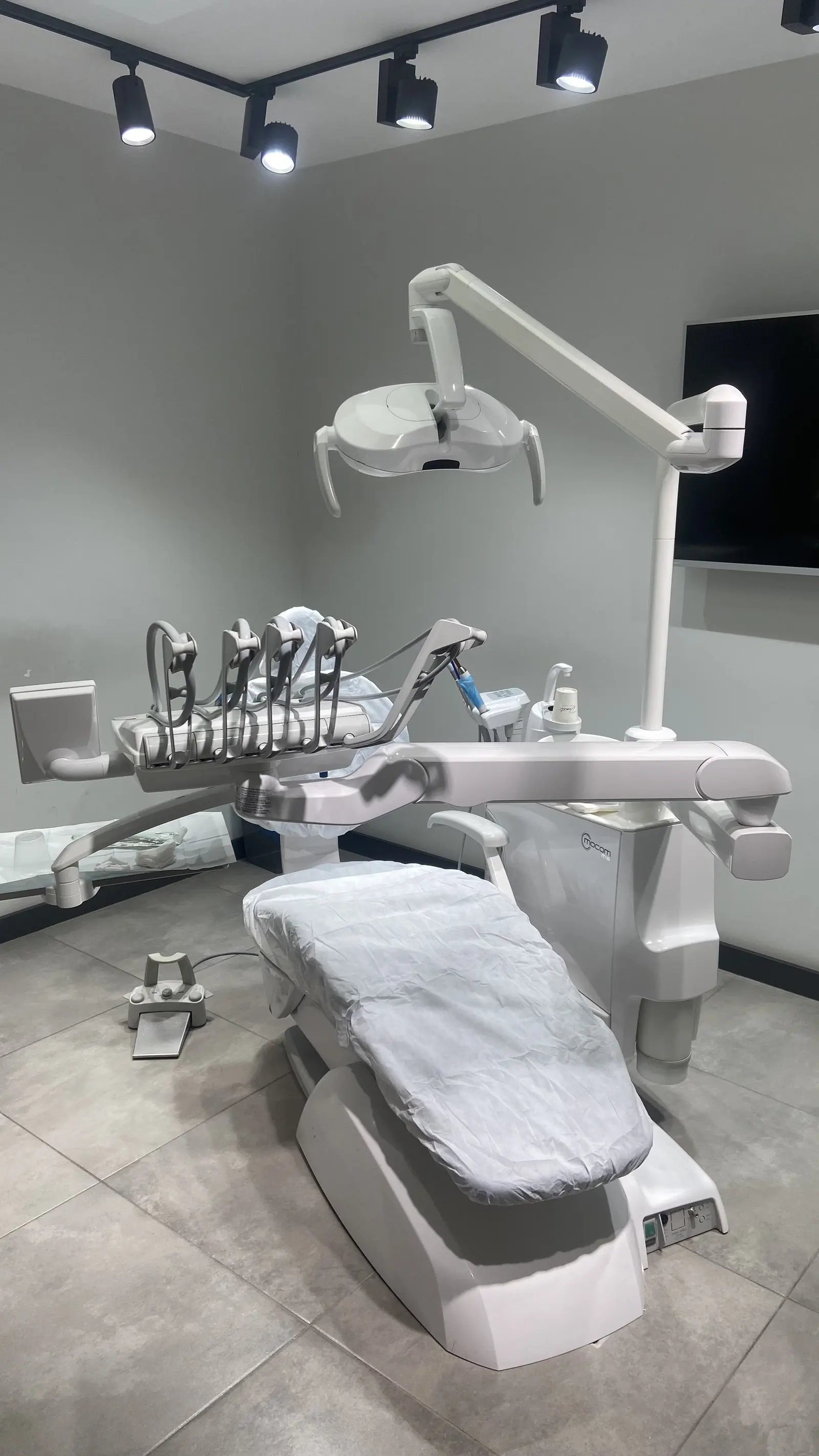 Demet Dental Clinic