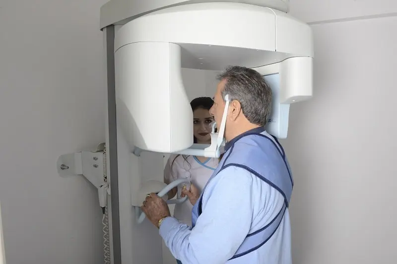Dentavrasya Ağız ve Diş Sağlığı Polikliniği