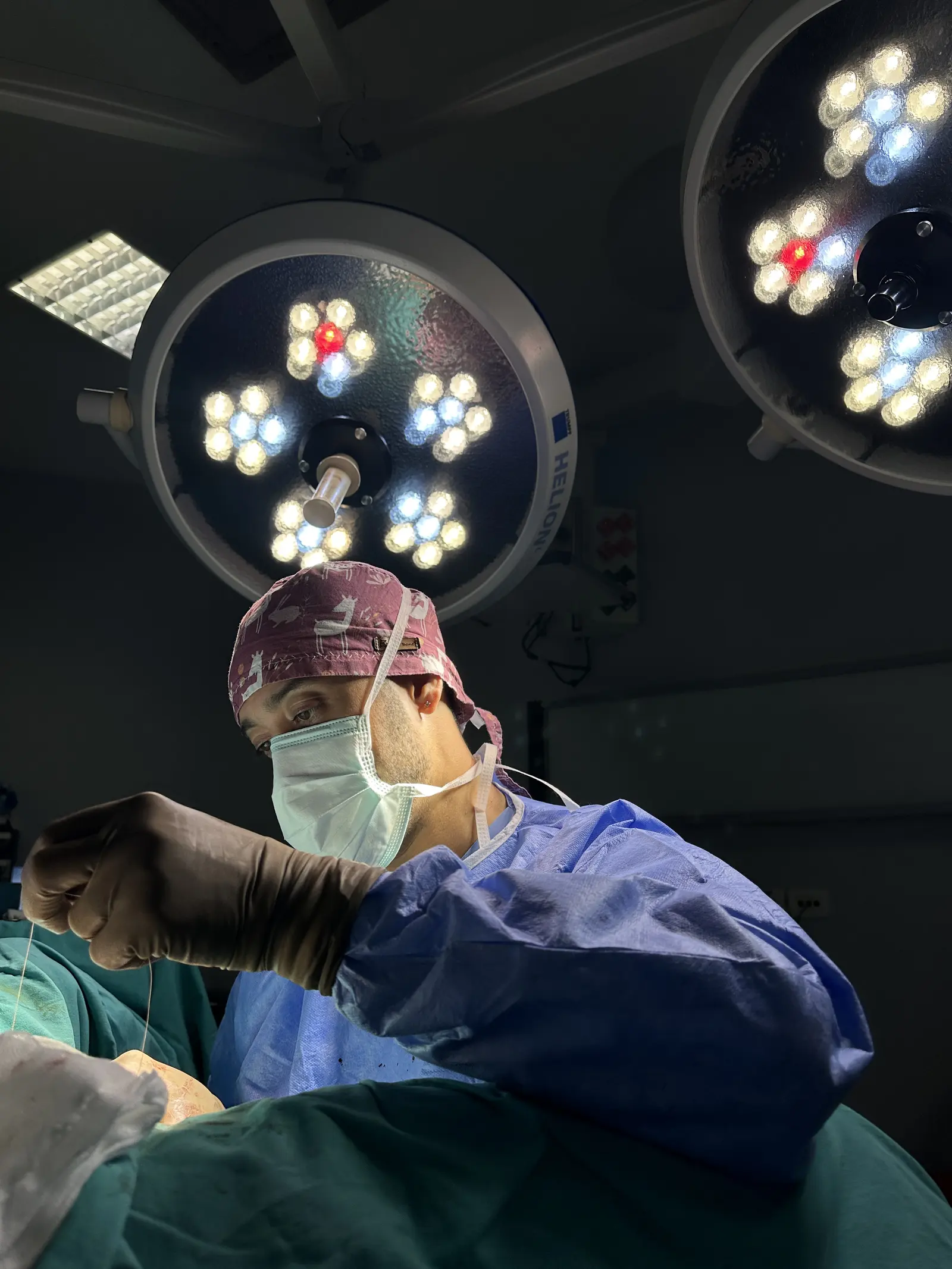 Op.Dr.Erhan Hüseyin CÖMERT