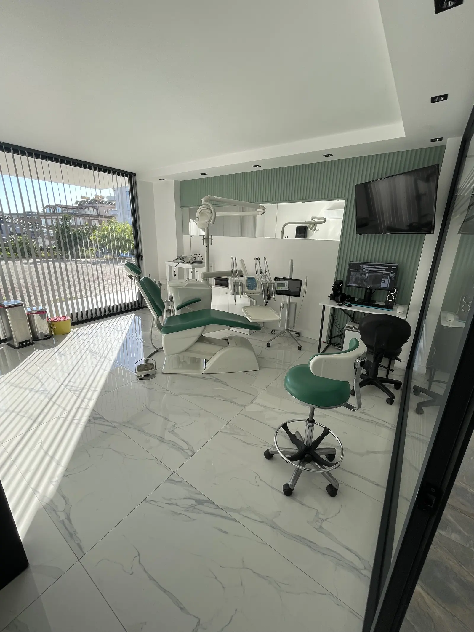 Özel MN Grup Alanya Dental Stüdyo Ağız ve Diş Sağlığı Polikliniği