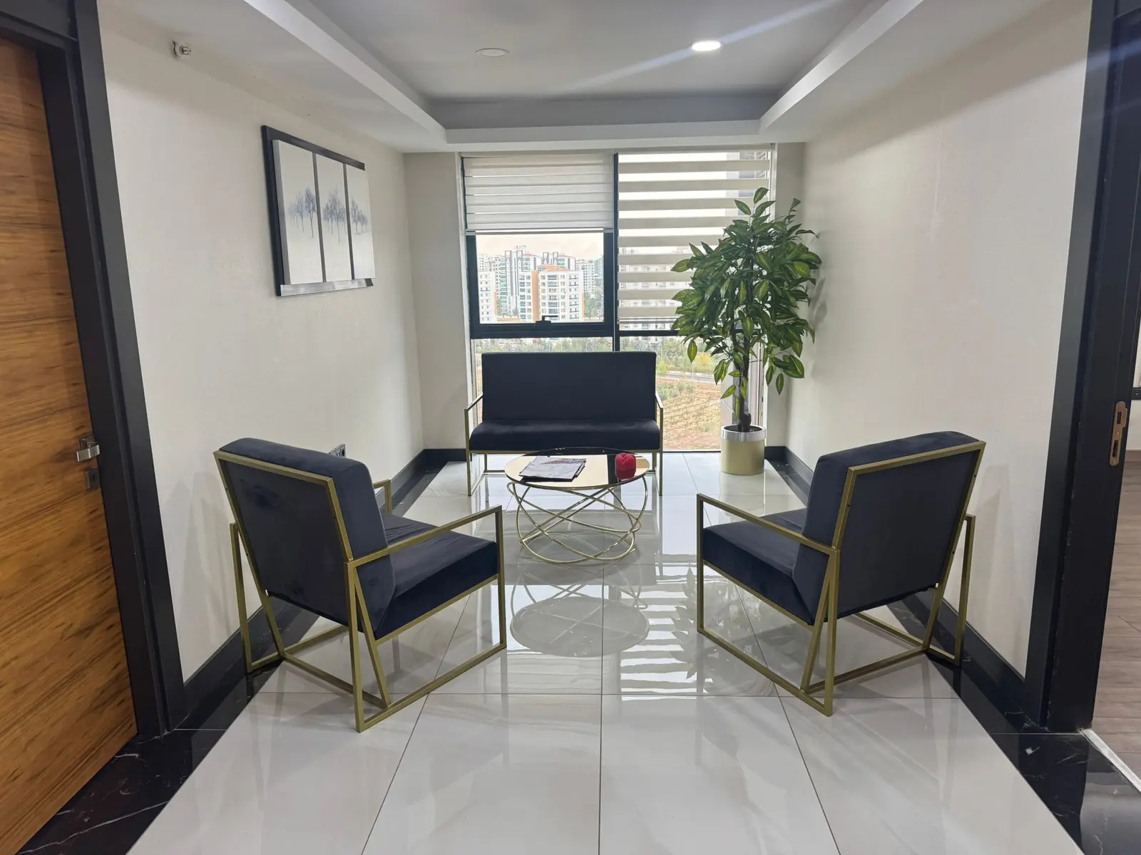 Dr. Emrah Yıldız Clinic