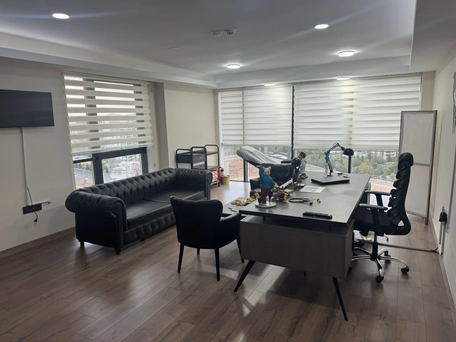 Dr. Emrah Yıldız Clinic