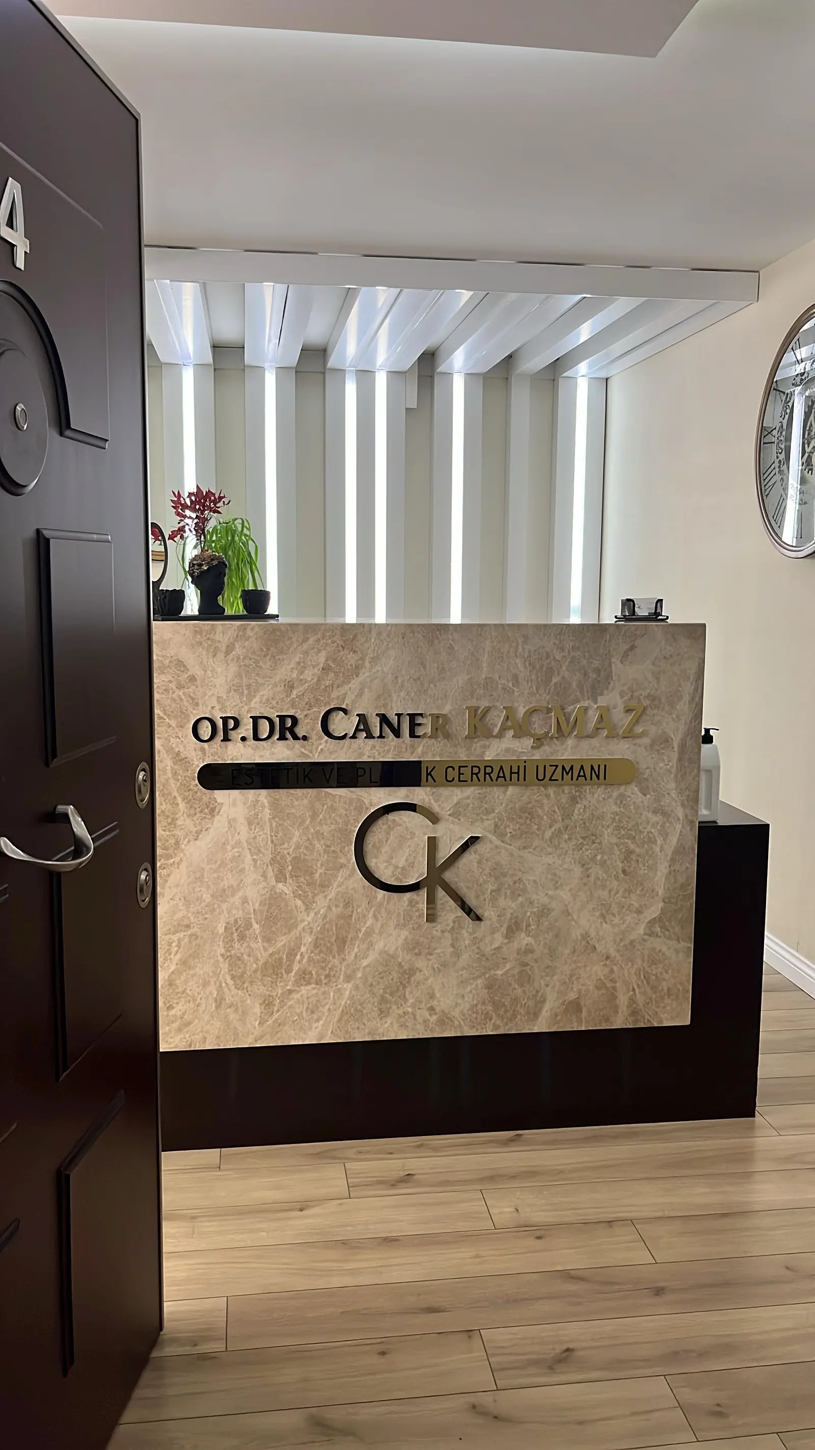 Op.Dr. Caner KAÇMAZ