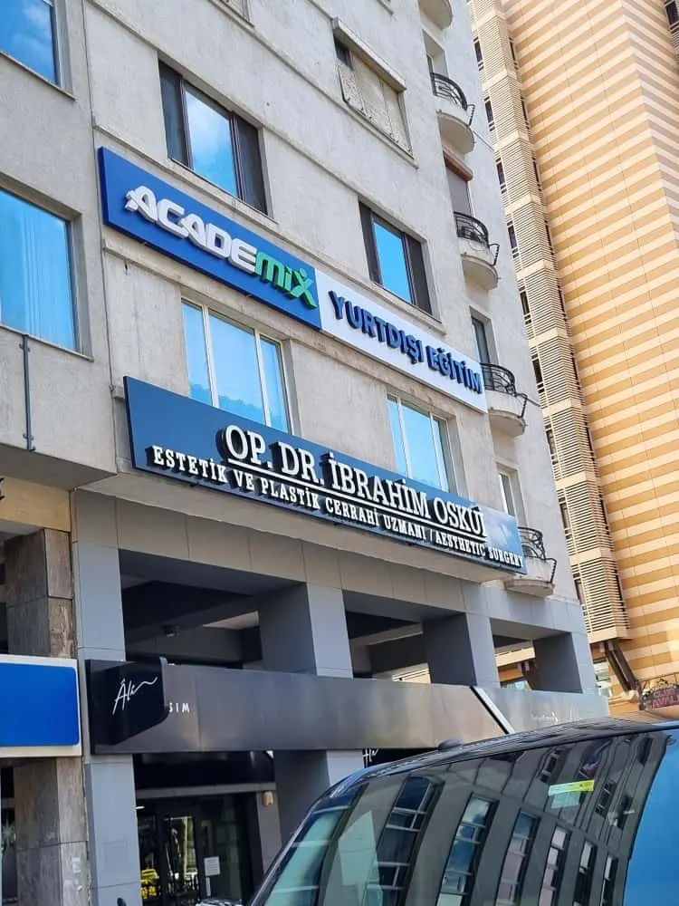 OP.DR.İBRAHİM OSKUİ