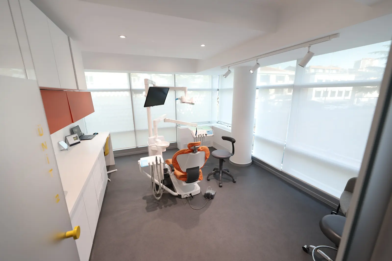 HLC Dental Ağız ve Diş Sağlığı Polikliniği