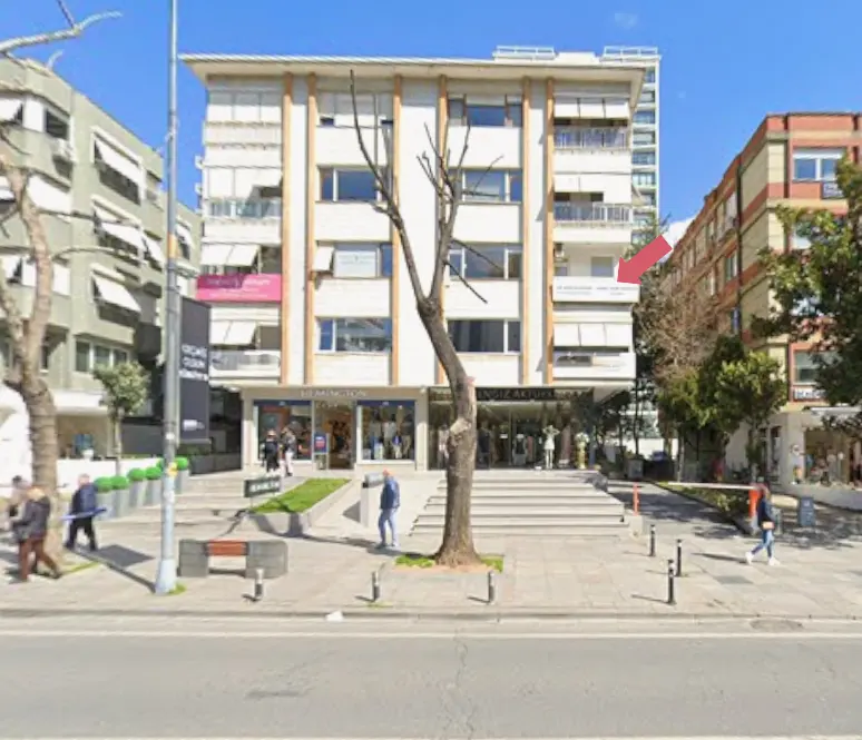 Ahmet Nuri Silahtar Diş Hekimi