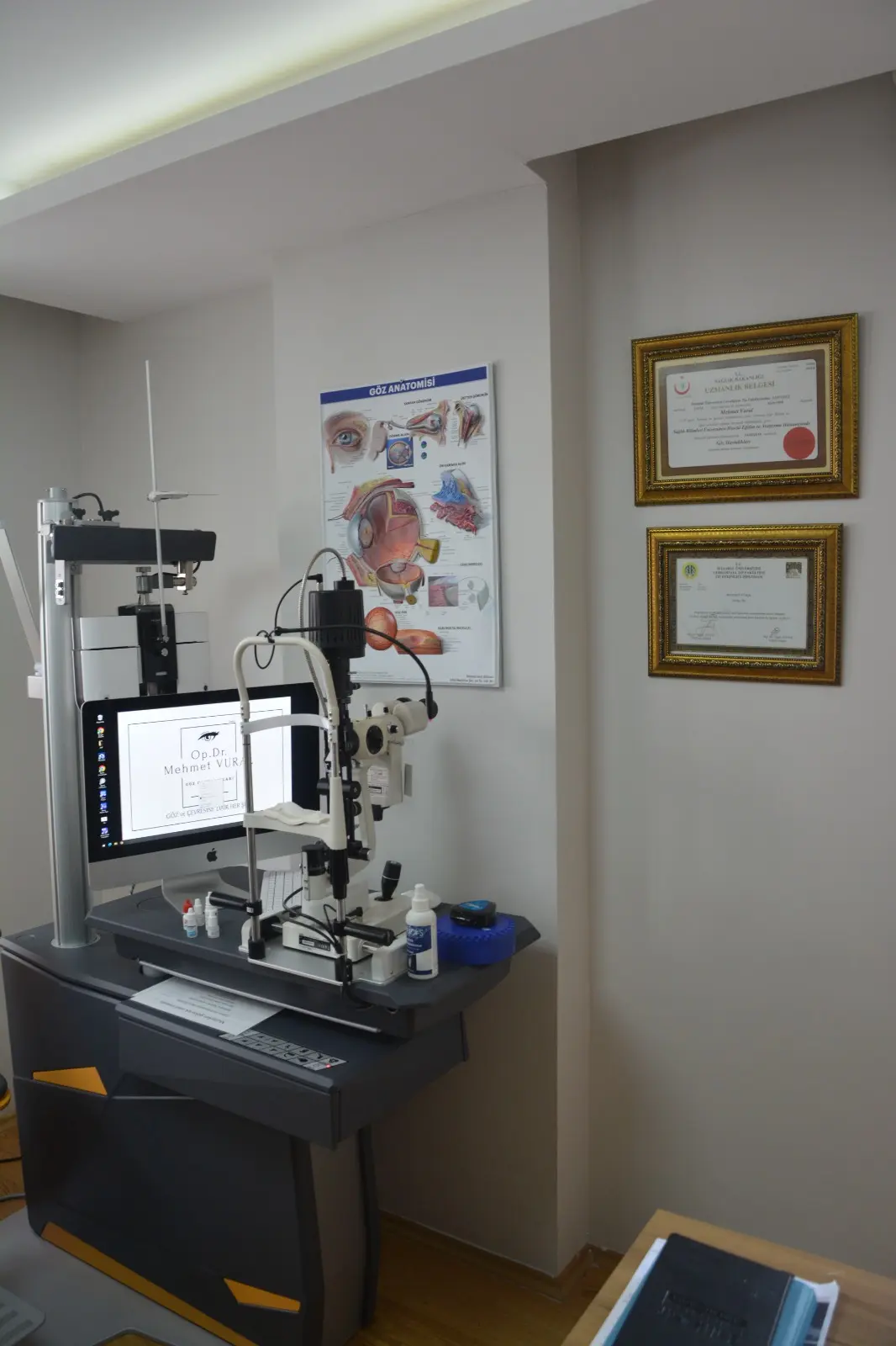 Op. Dr. Mehmet Vural Göz VE Estetik Kliniği