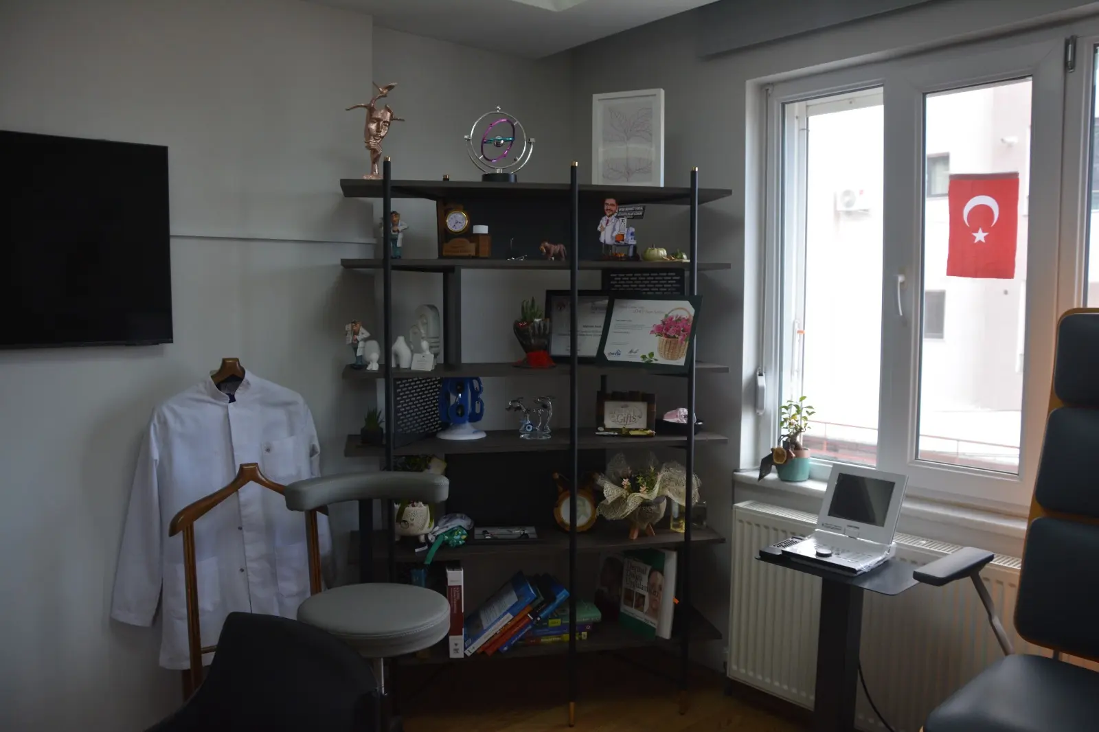 Op. Dr. Mehmet Vural Göz VE Estetik Kliniği