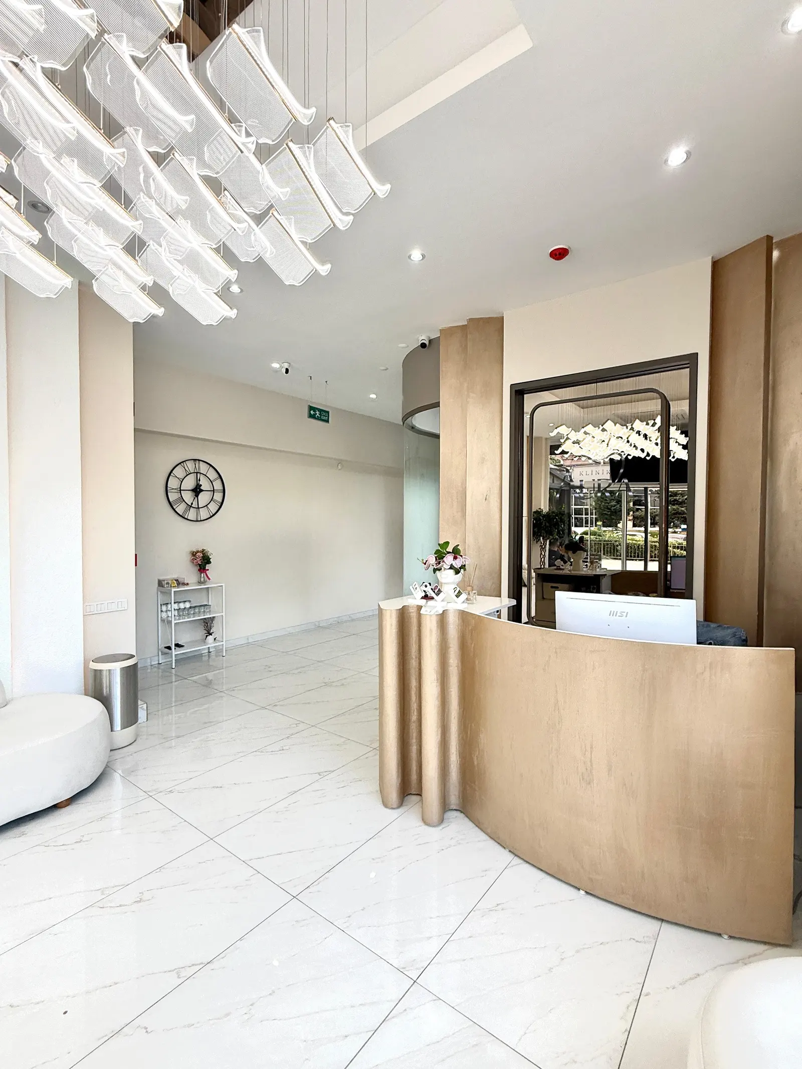 Klinik AURA