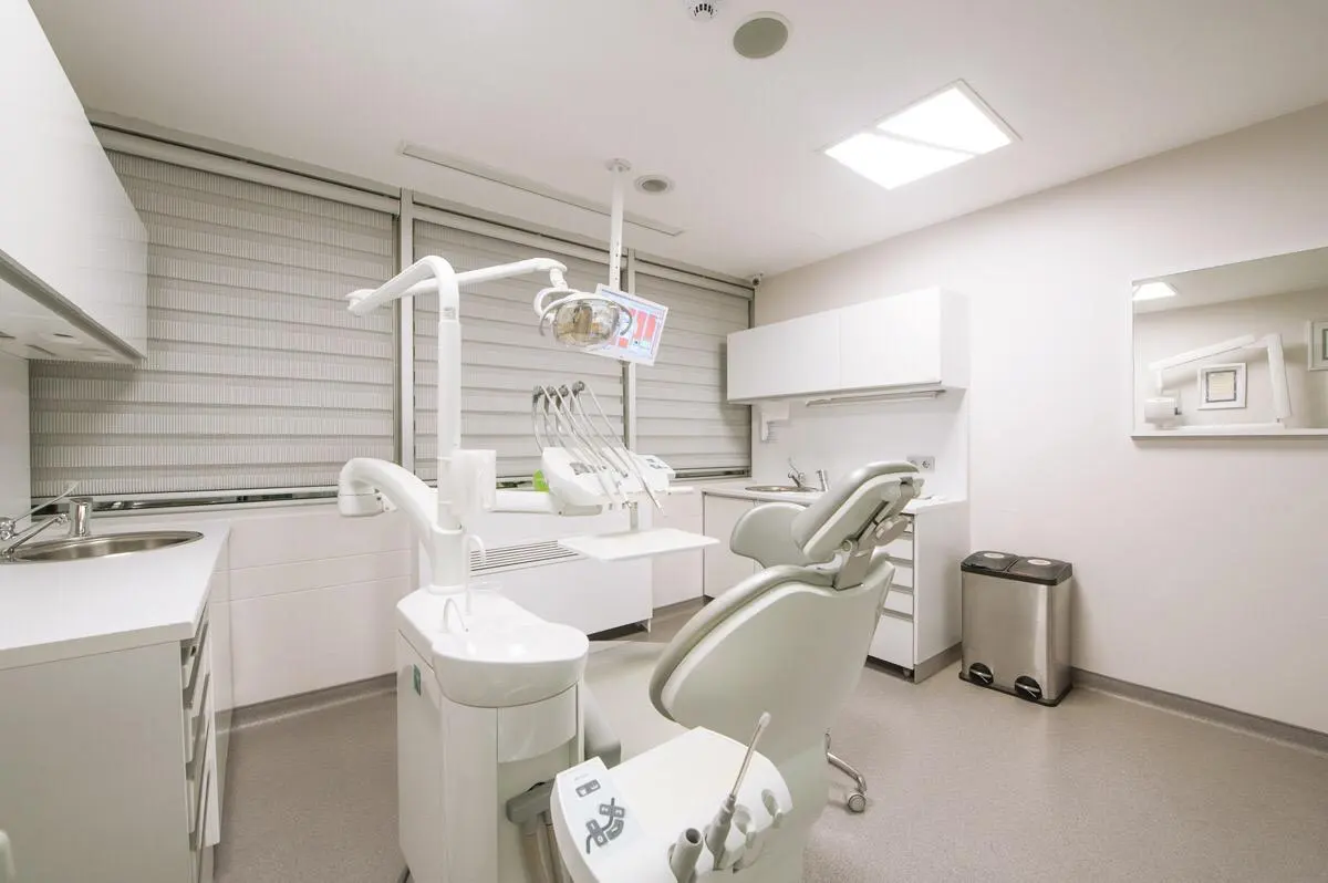 ÖZEL DENT DENT ORAL AND DENTAL HEALTH CENTER