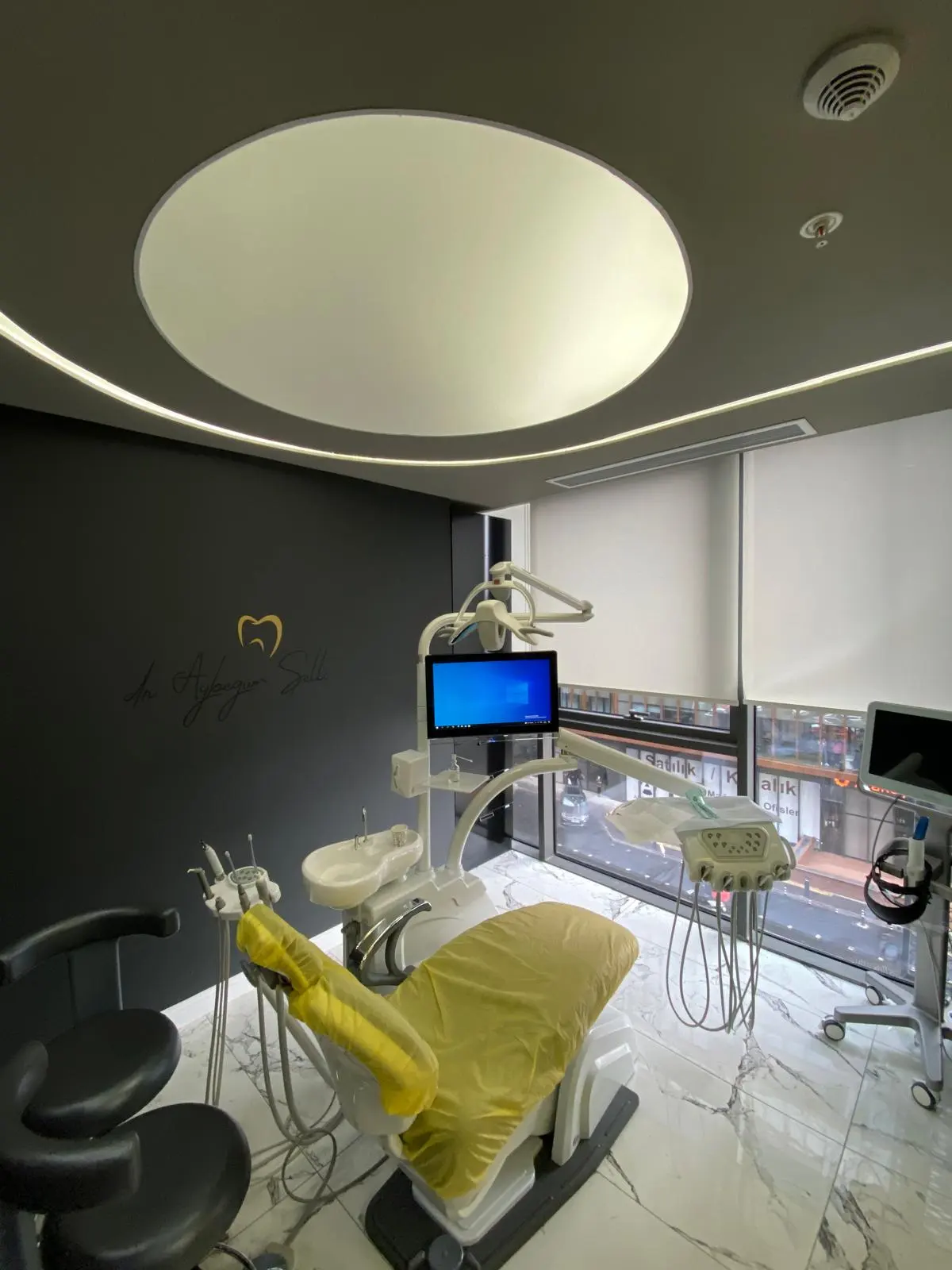 AC Dent Group Ağız ve Diş Sağlığı Kliniği