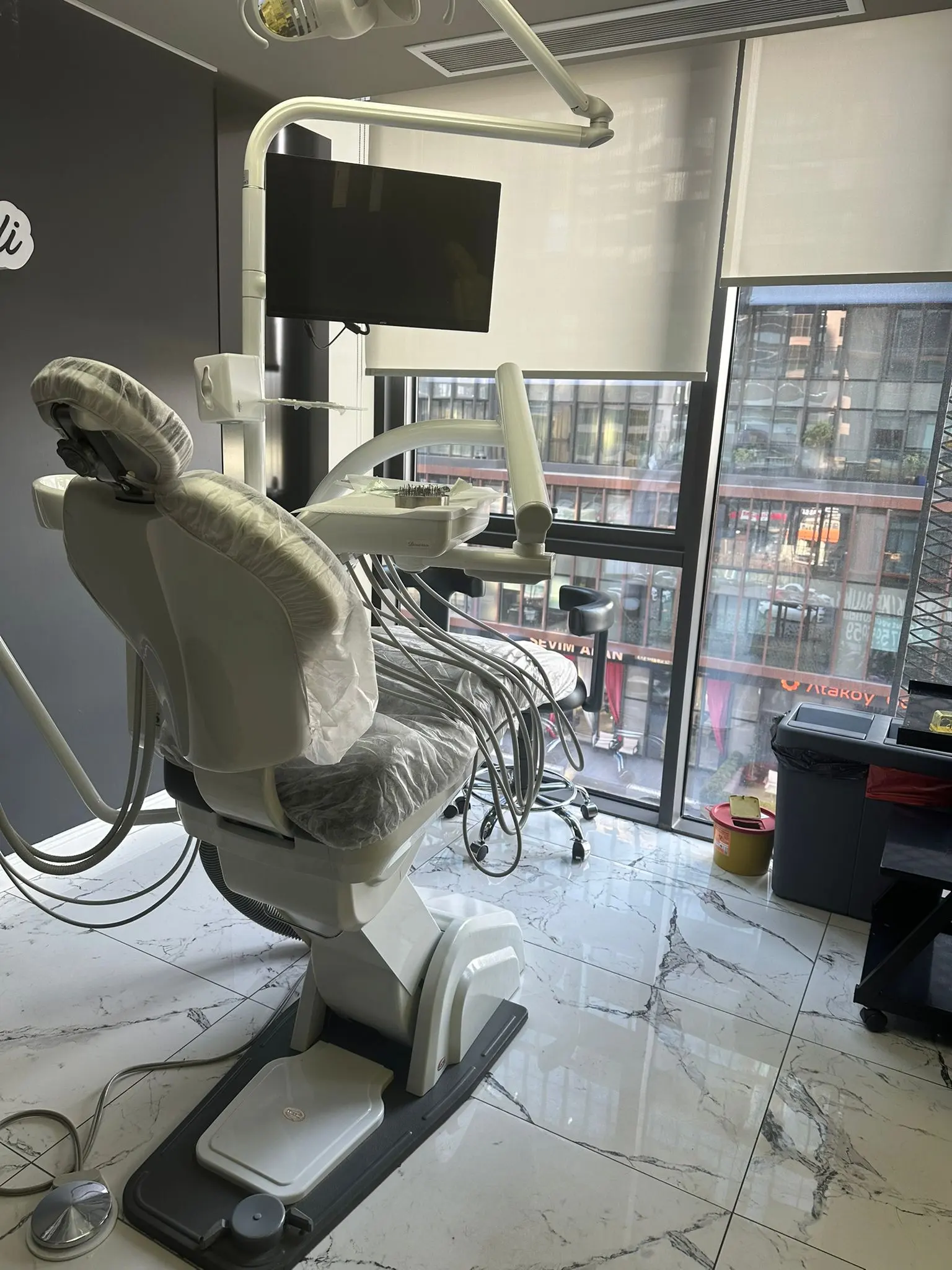 AC Dent Group Ağız ve Diş Sağlığı Kliniği