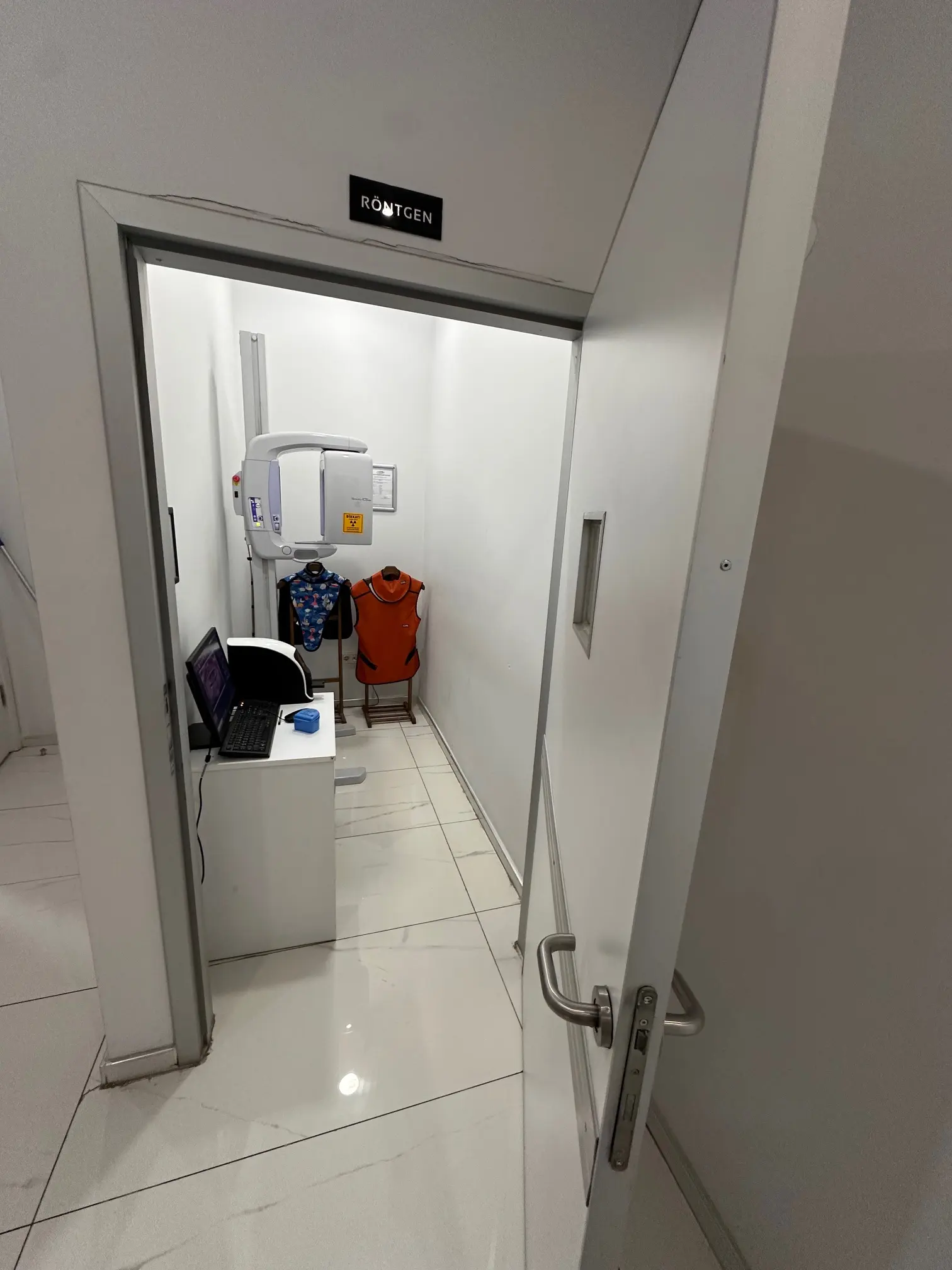 Özel Göktürk Dentistagroup Ağız Ve Diş Sağlığı Polikliniği