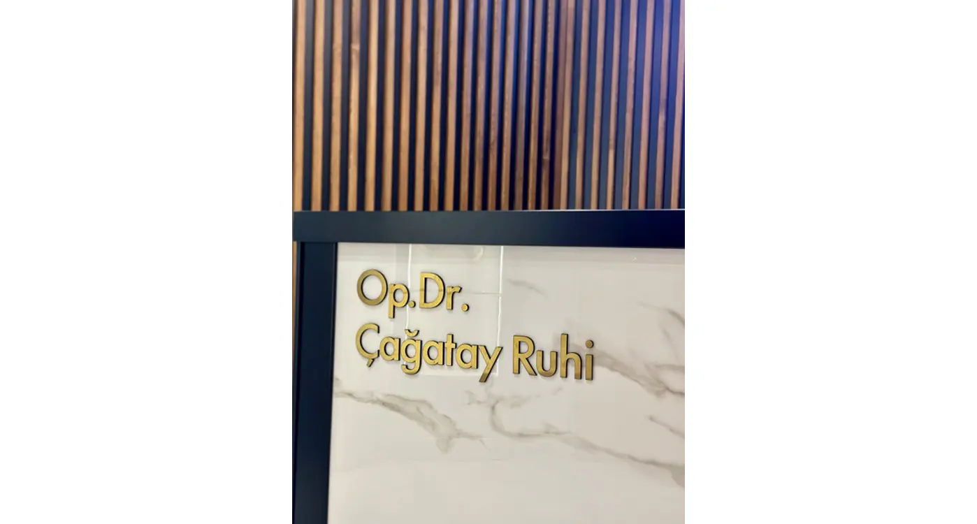 Op. Dr. Çağatay Ruhi