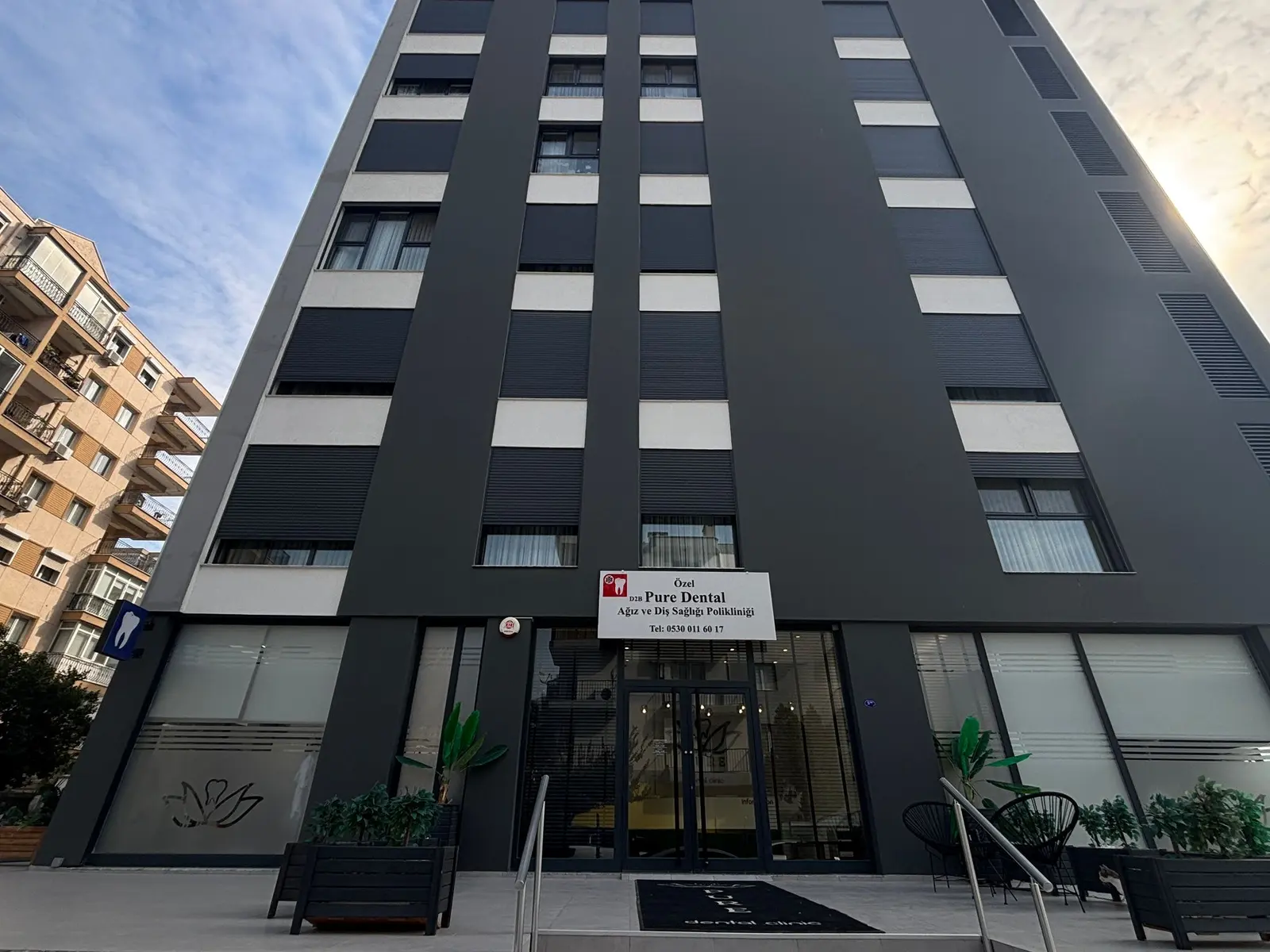 Pure Dental İzmir