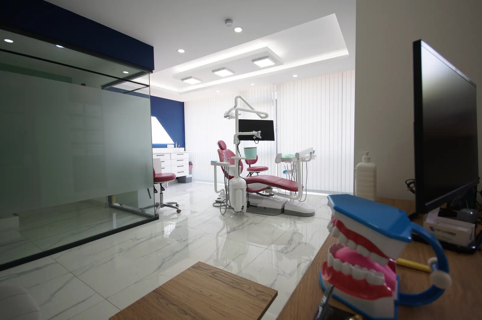Dentalotus International Clinic