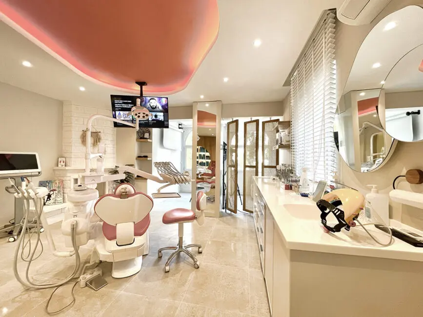Ortodontist Merve Aycan
