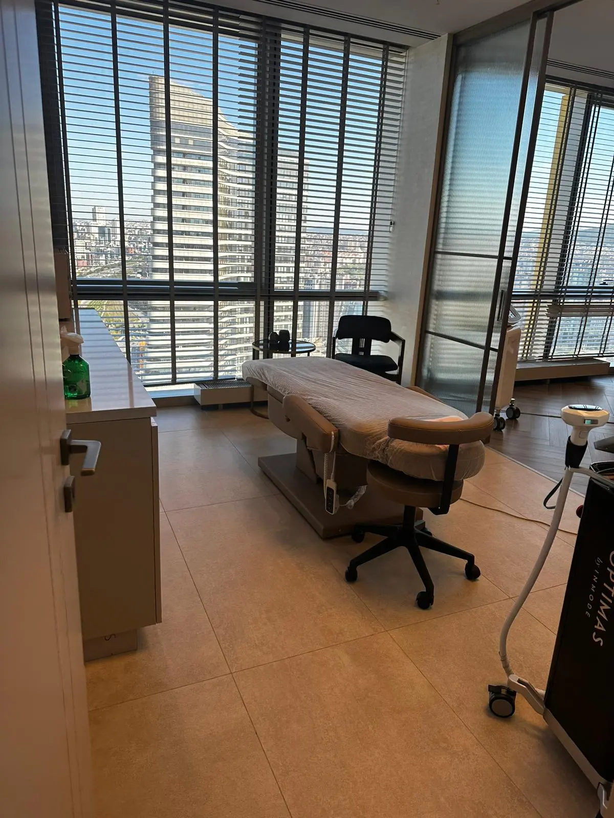 Doç. Dr. Sıla Kılıç Sayar Dermatoloji
