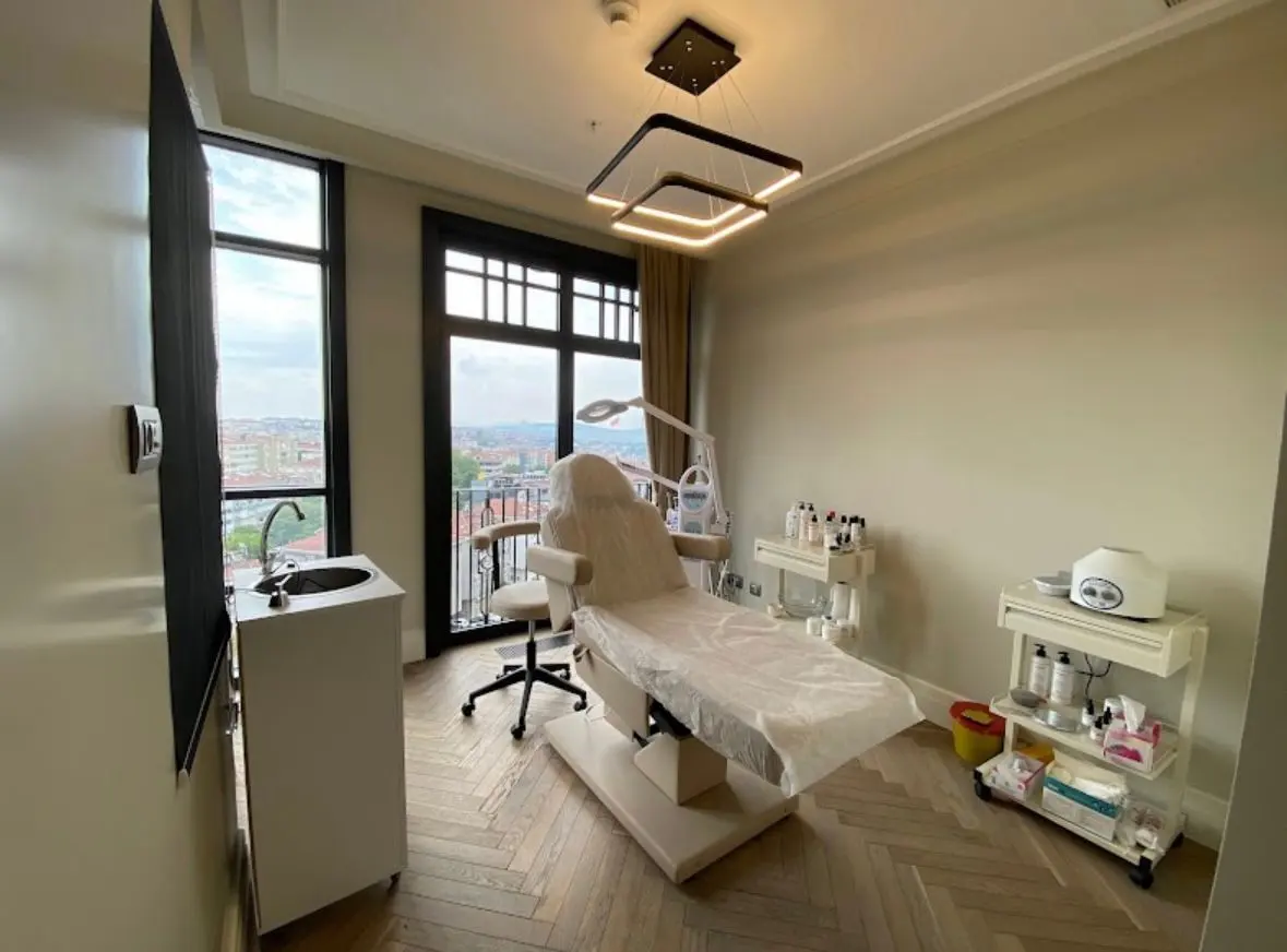Dr. Ayça Atalay Klinik