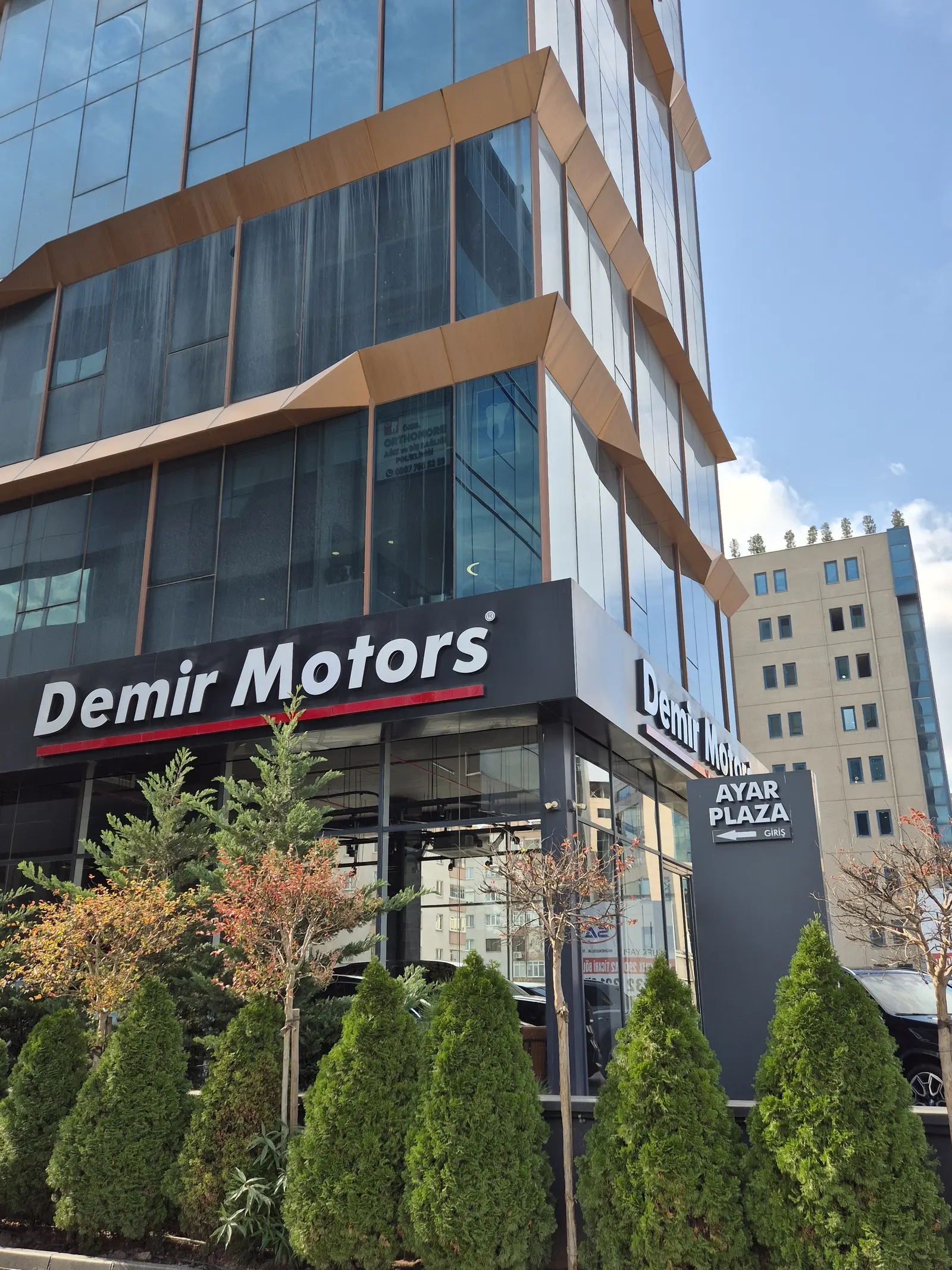 ORTHOMORE AĞIZ & DİŞ SAĞLIĞI POLİKLİNİĞİ