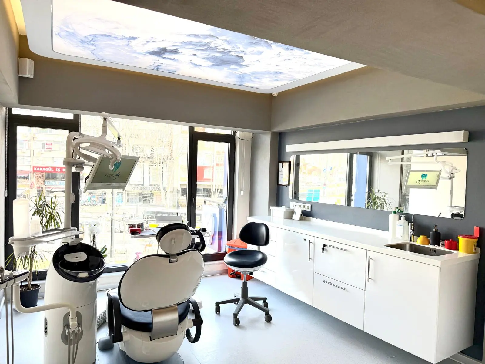 Dental Clinics 34 Polikinlig of