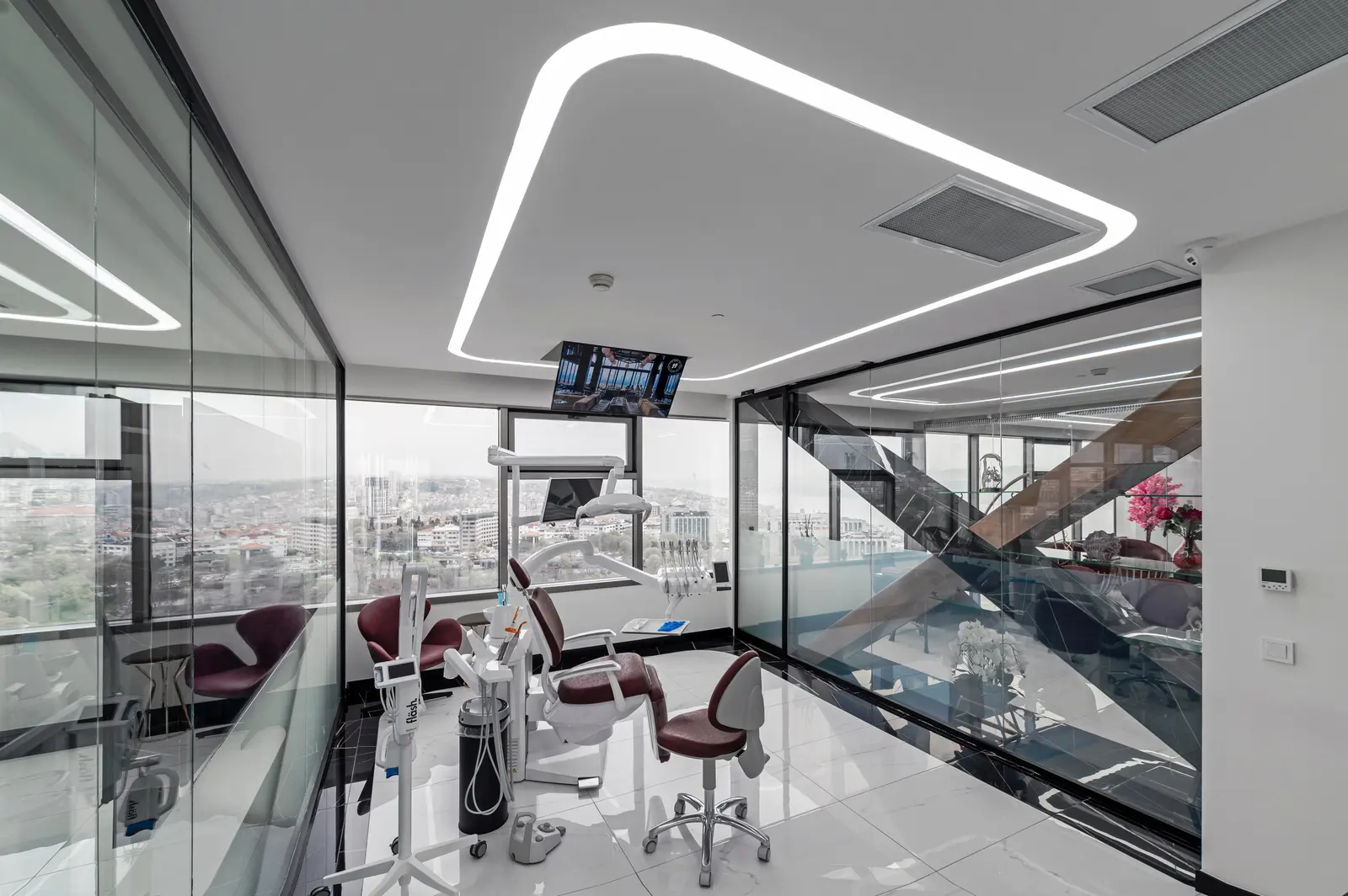 Dentist Ritz Carlton