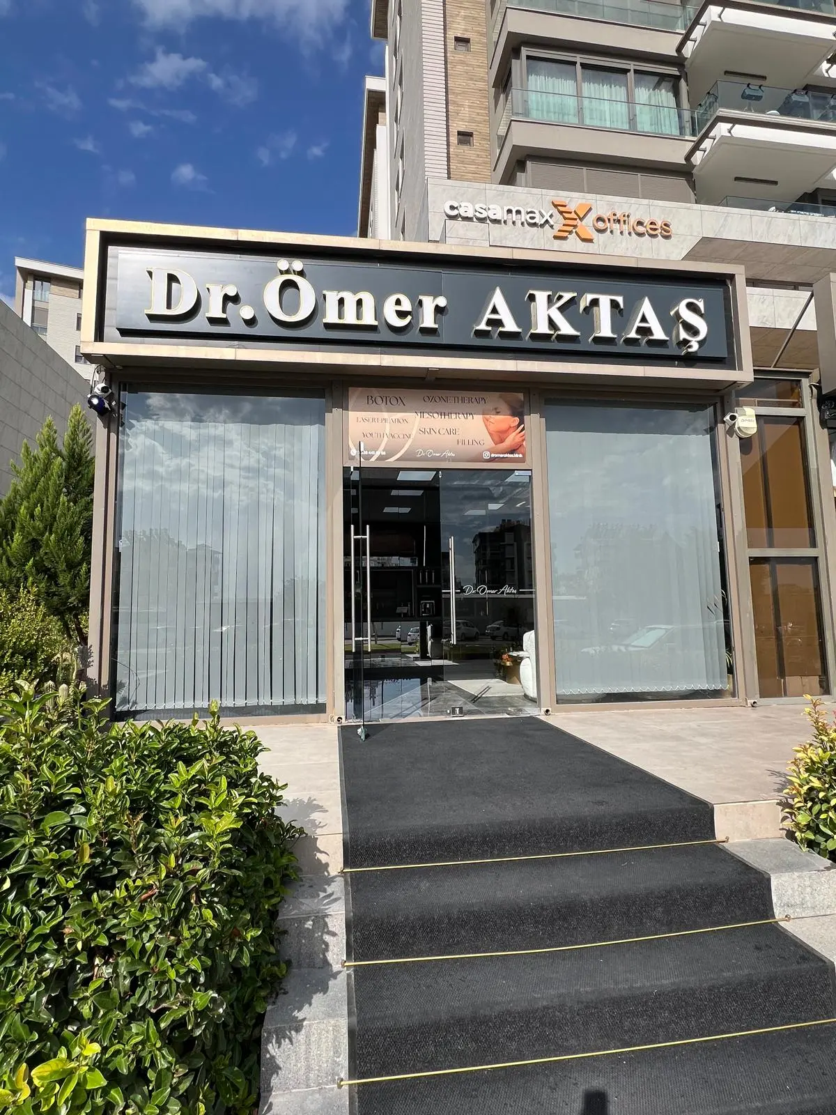 Dr.Ömer Aktaş Muayanesi