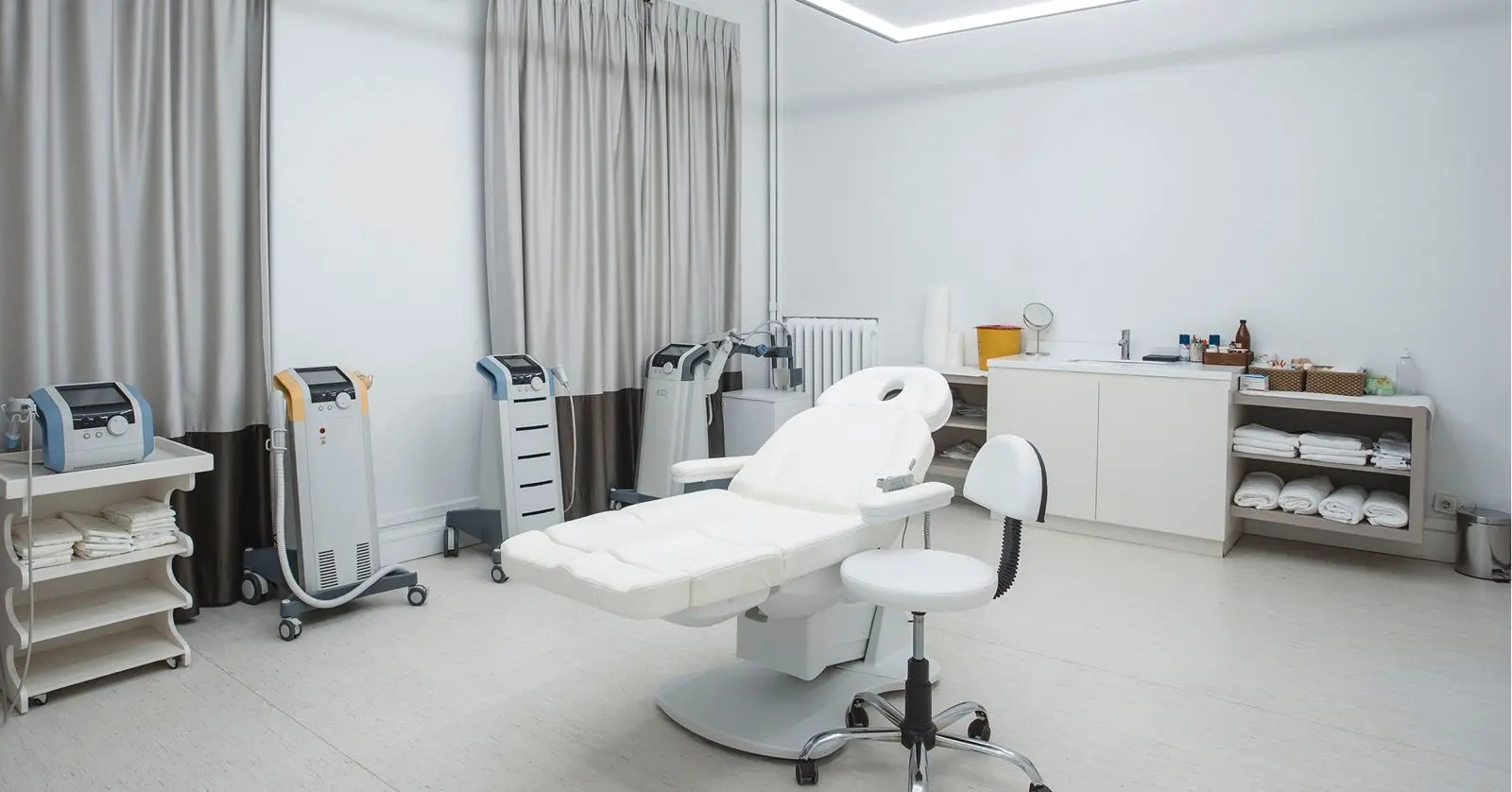 Dermatolog Dr. Öykü ÇELEN