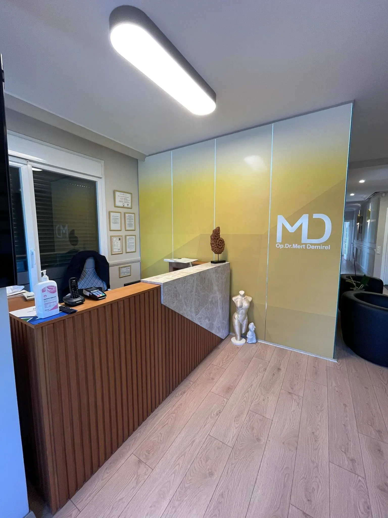 Op. Dr. Mert DEMİREL