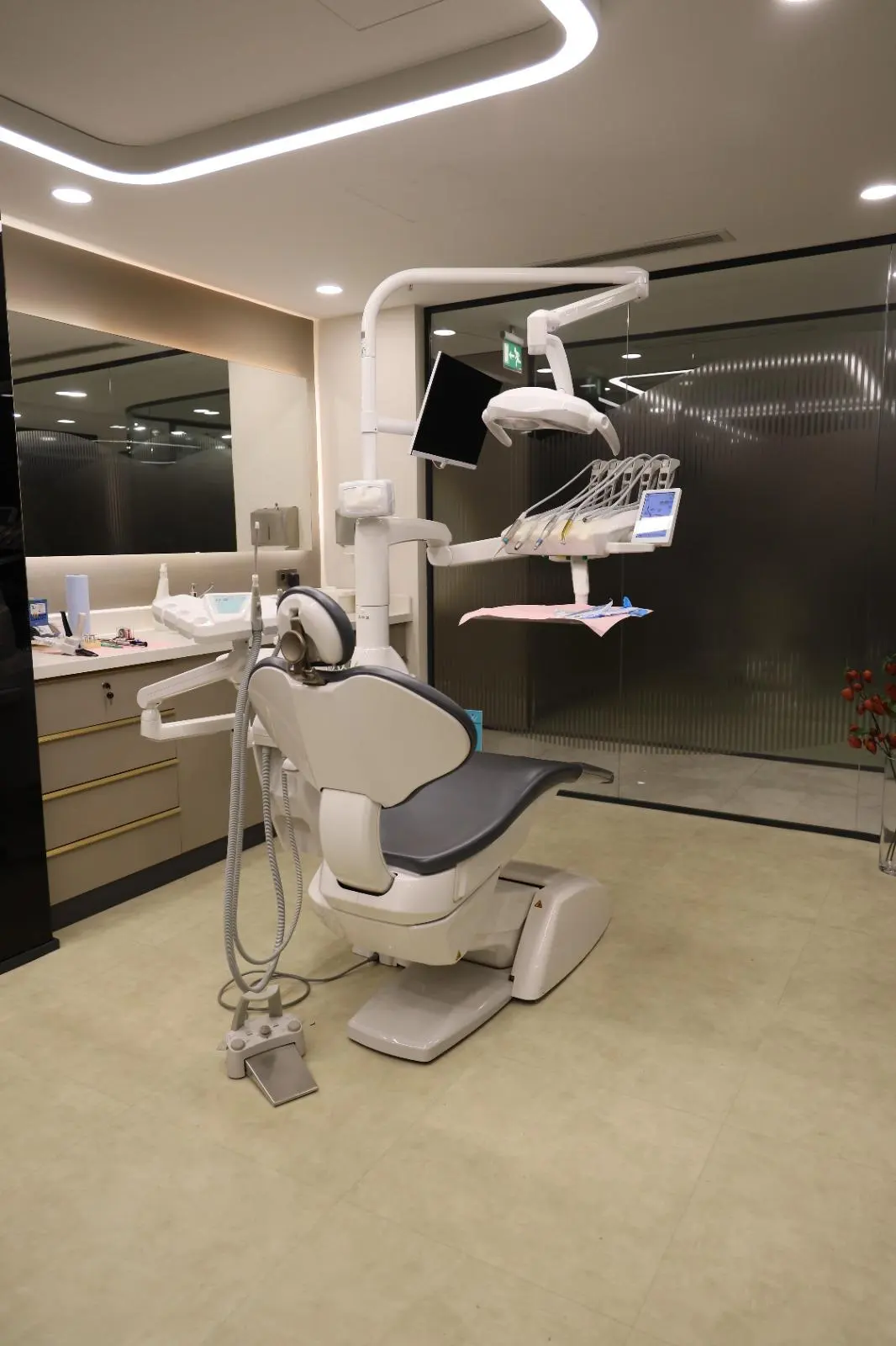Beyaz Işık Diş Polikliniği Fulya Diamond
