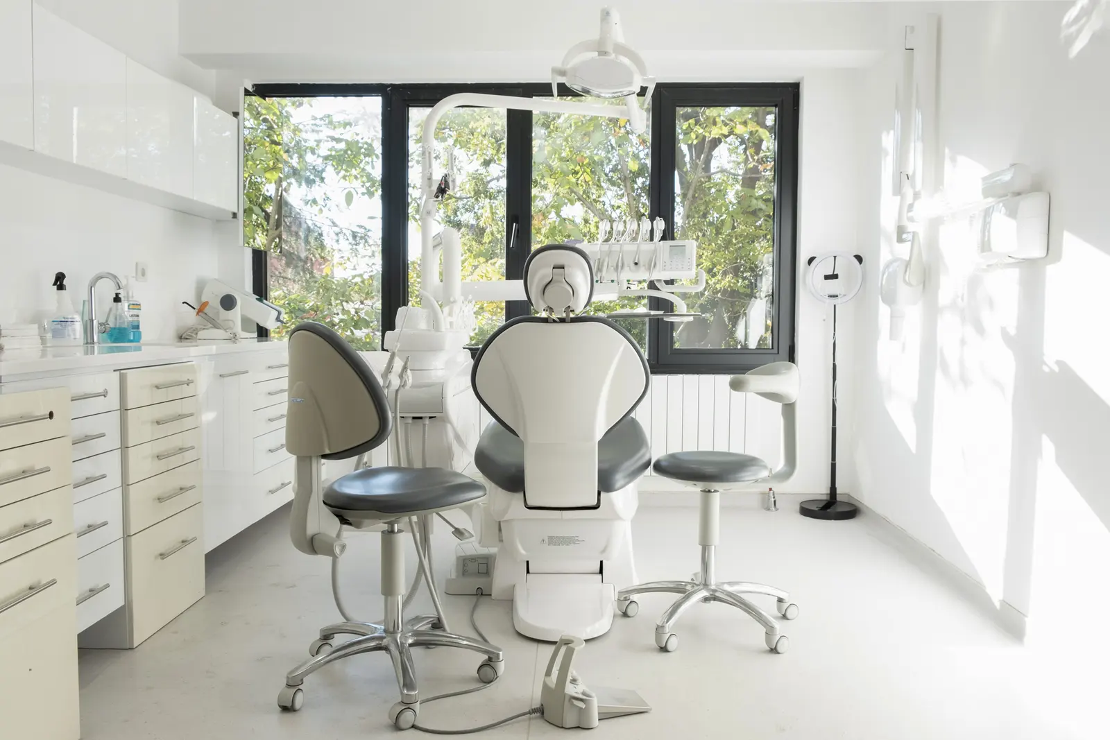 Hausdent Ağız ve Diş Sağlığı Polikliniği