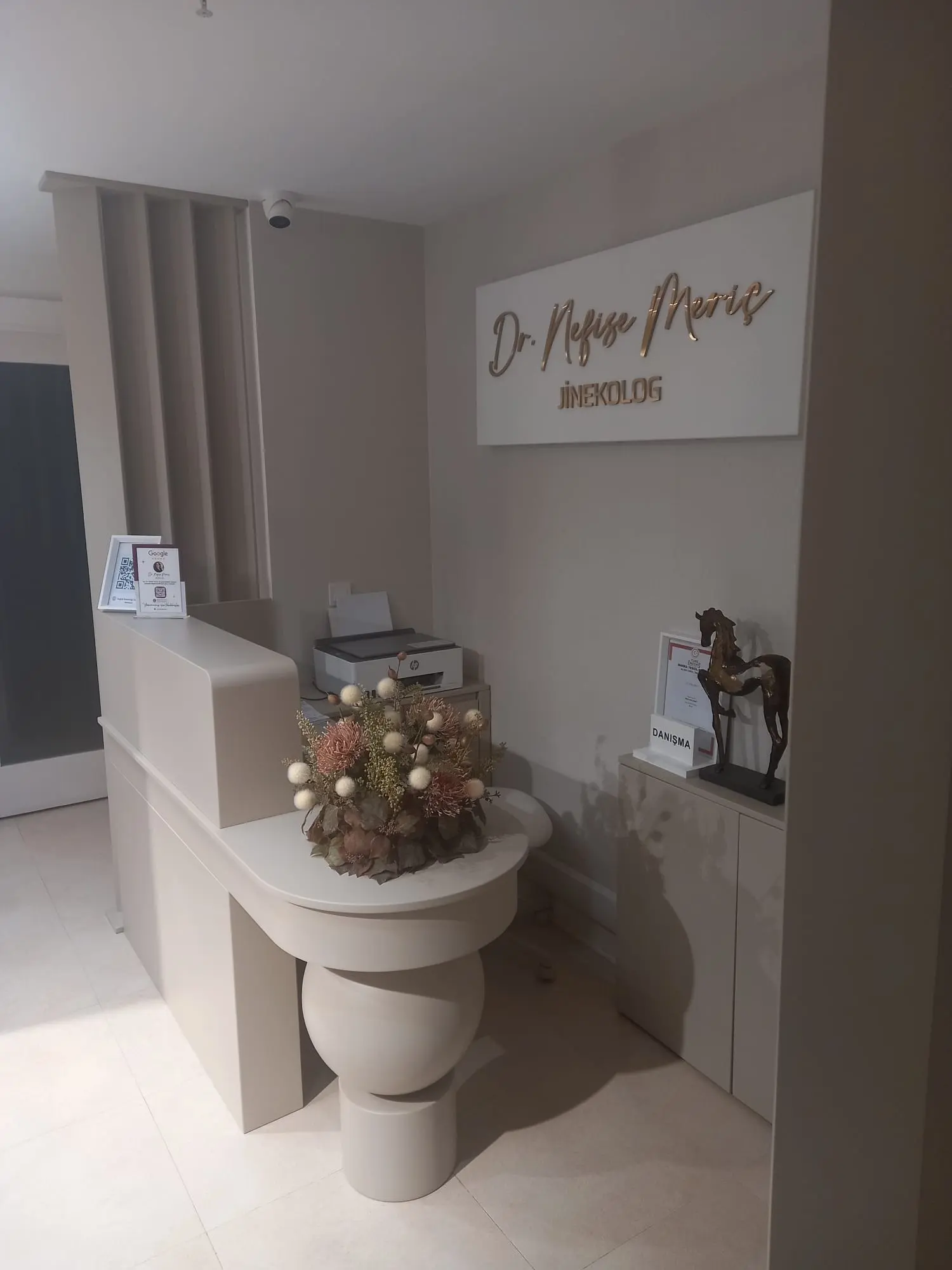 Op. Dr. Nefise Meriç