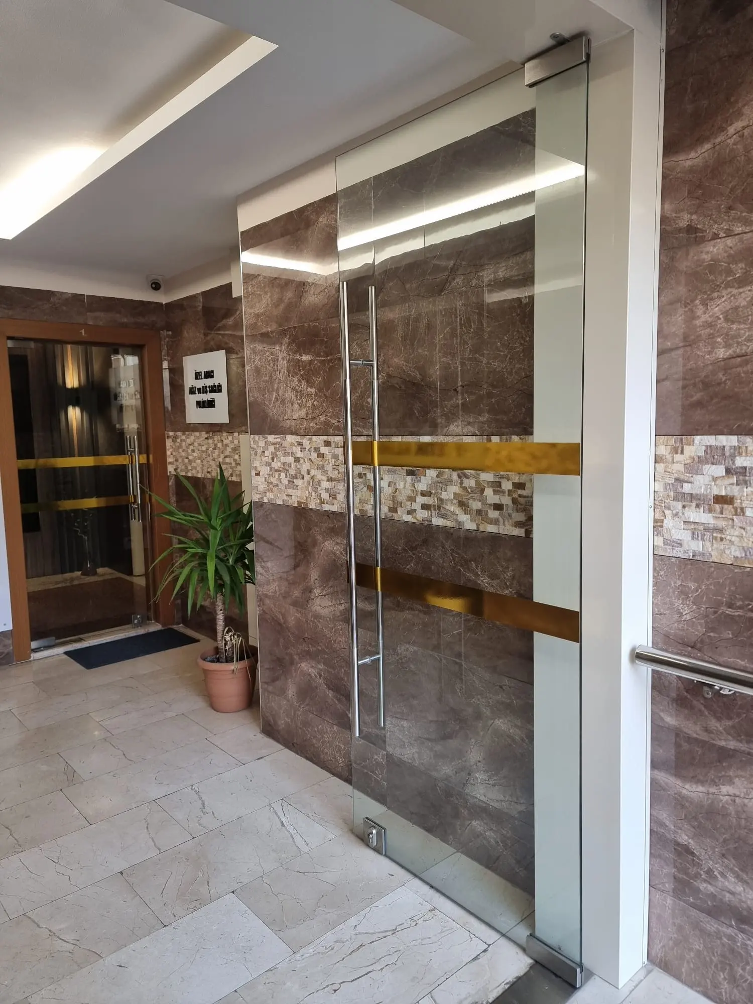 ABACI AĞIZ VE DİŞ SAĞLIĞI POLİKLİNİĞİ