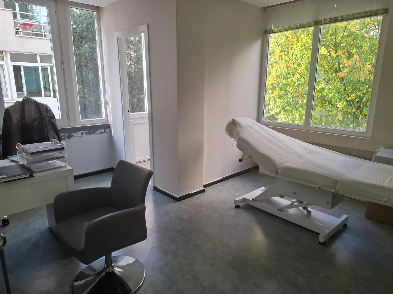 Uzm. Dr. Burcu Işık Yeşilova Muayenehanesi